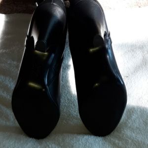 naturalizer lyla boot